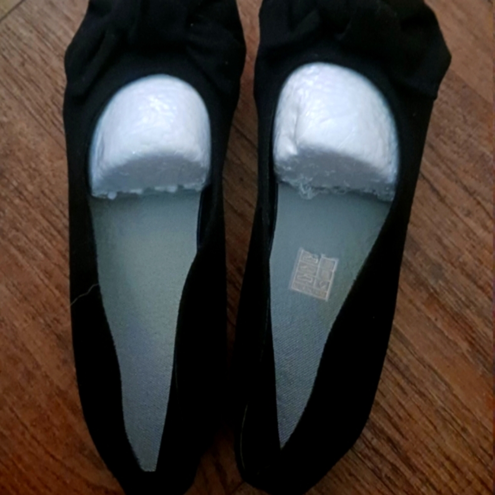 Black Faux Suede Flats Size 9. BRAND NEW